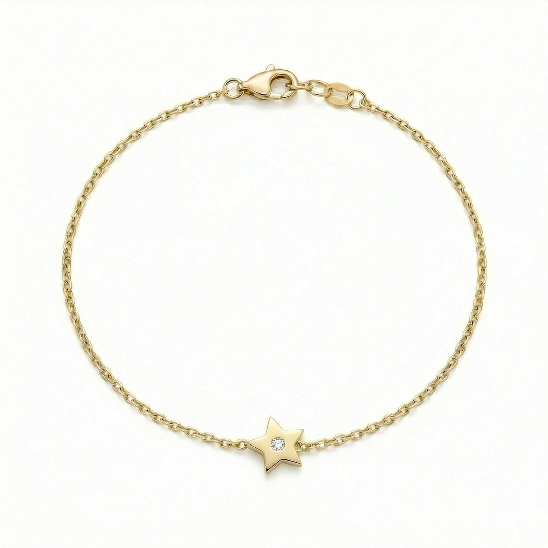 Star Bracelet with Natural Diamond Centre